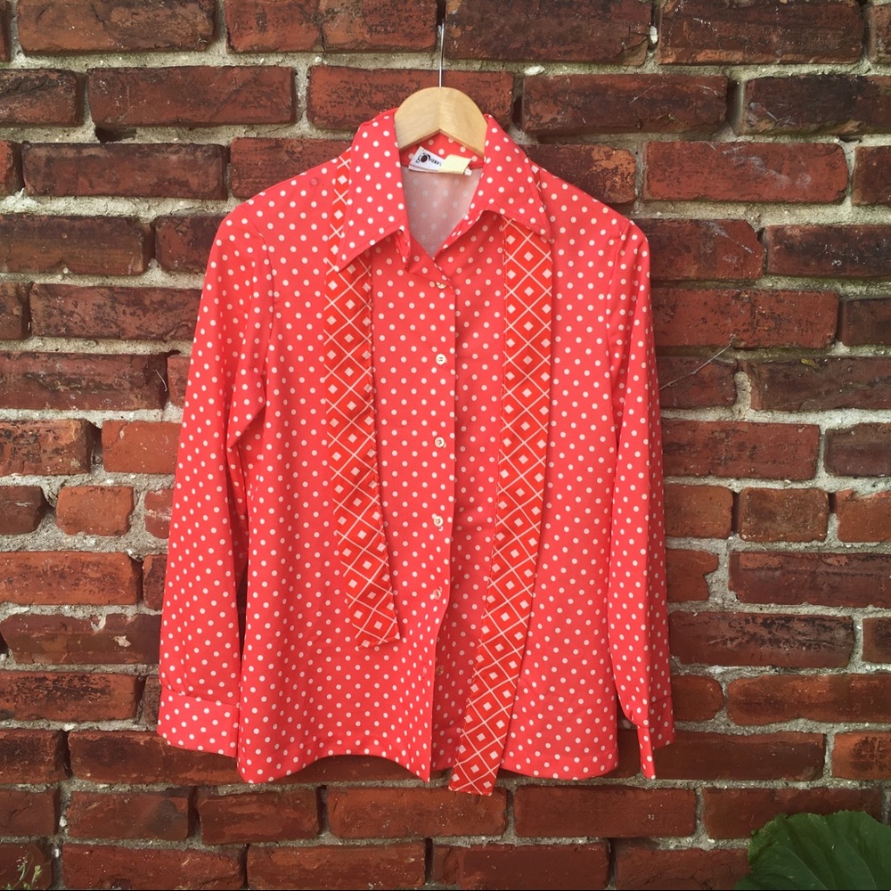 Flashy, classy, vintage disco top.